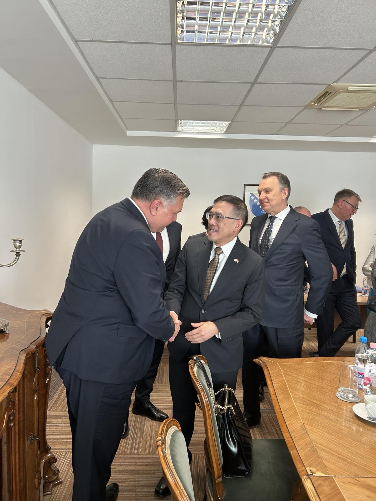 IMG-0f06bddf9d018228cce3bfe245b95e88-V_0