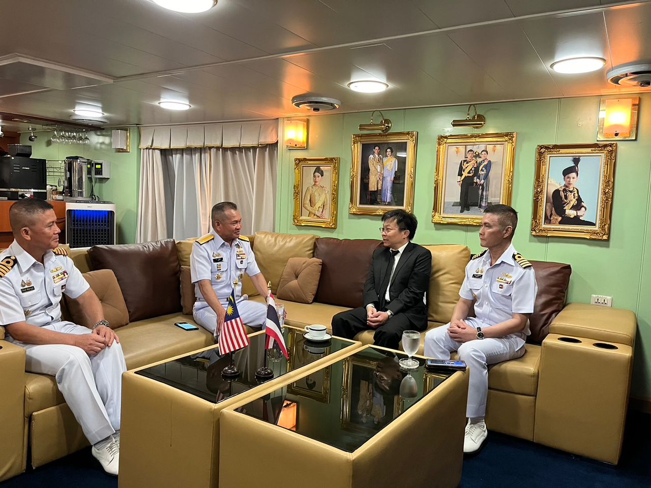 WhatsApp_Image_2026-04-08_at_19.30.43