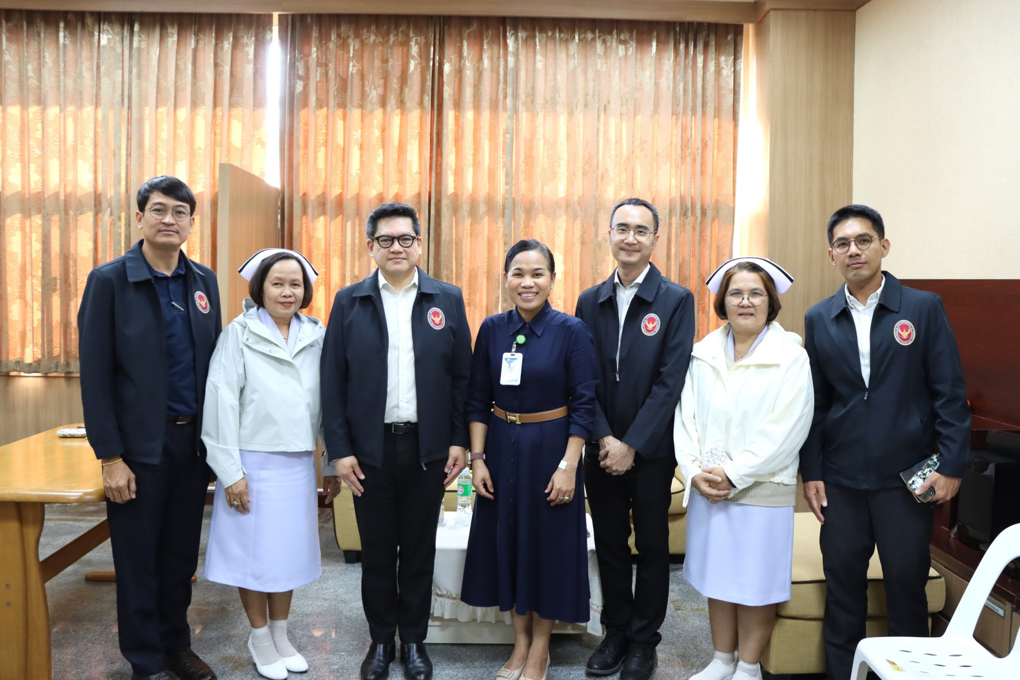 กสญ._เข้าพบหารือกับ_ผอ._รพ._มุกดาหาร_2