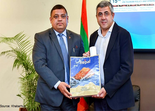 Dhananjay-Regmi-with-UNWTO-representatives_1