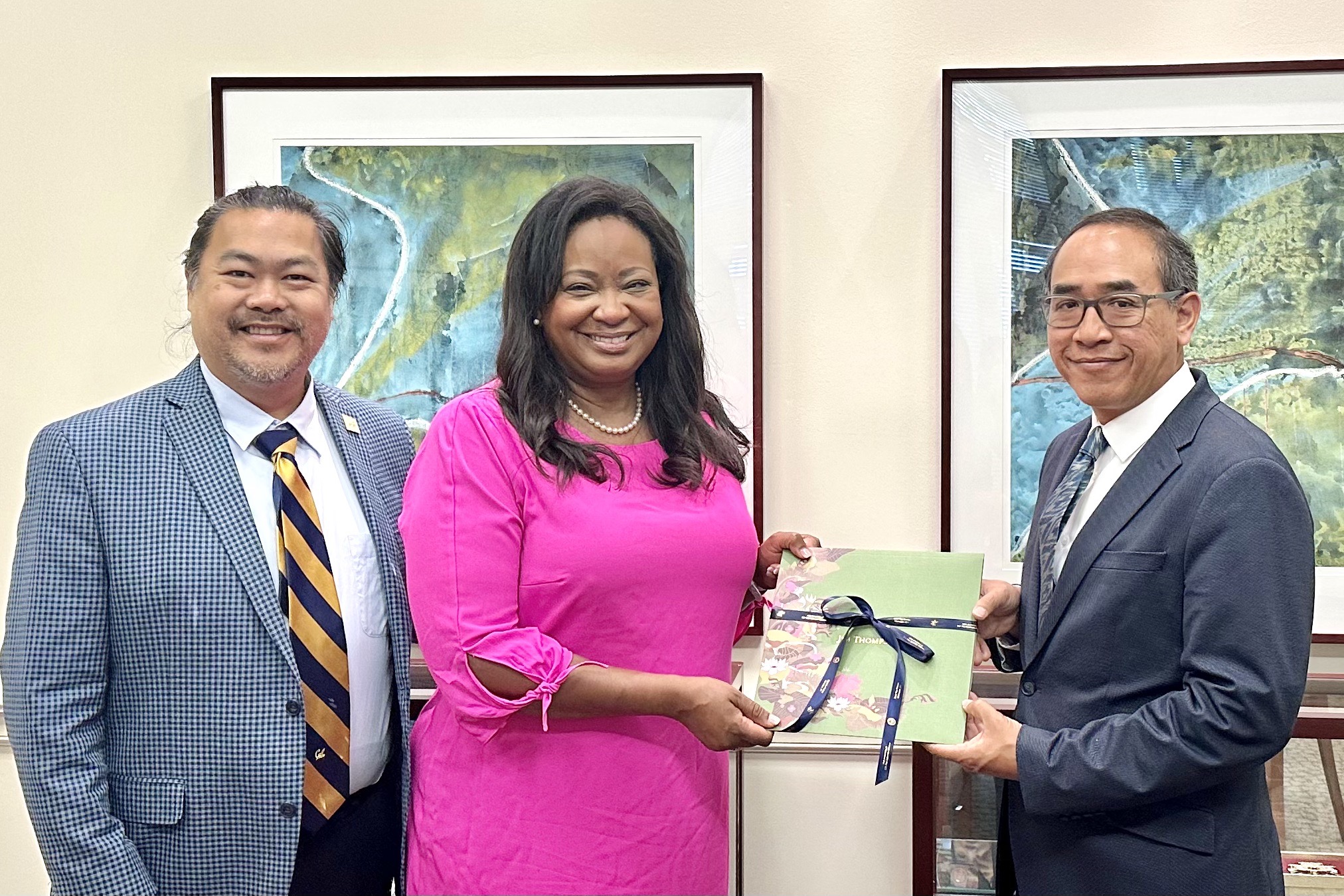 Ambassador Tanee strengthens cooperation with Washington, DC. -  สถานเอกอัครราชทูต ณ กรุงวอชิงตัน