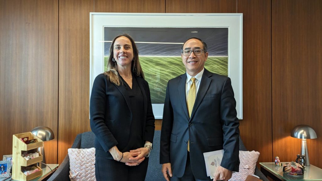 Thai Ambassador to the US meets Acting Assistant Secretary Erin Barclay ...