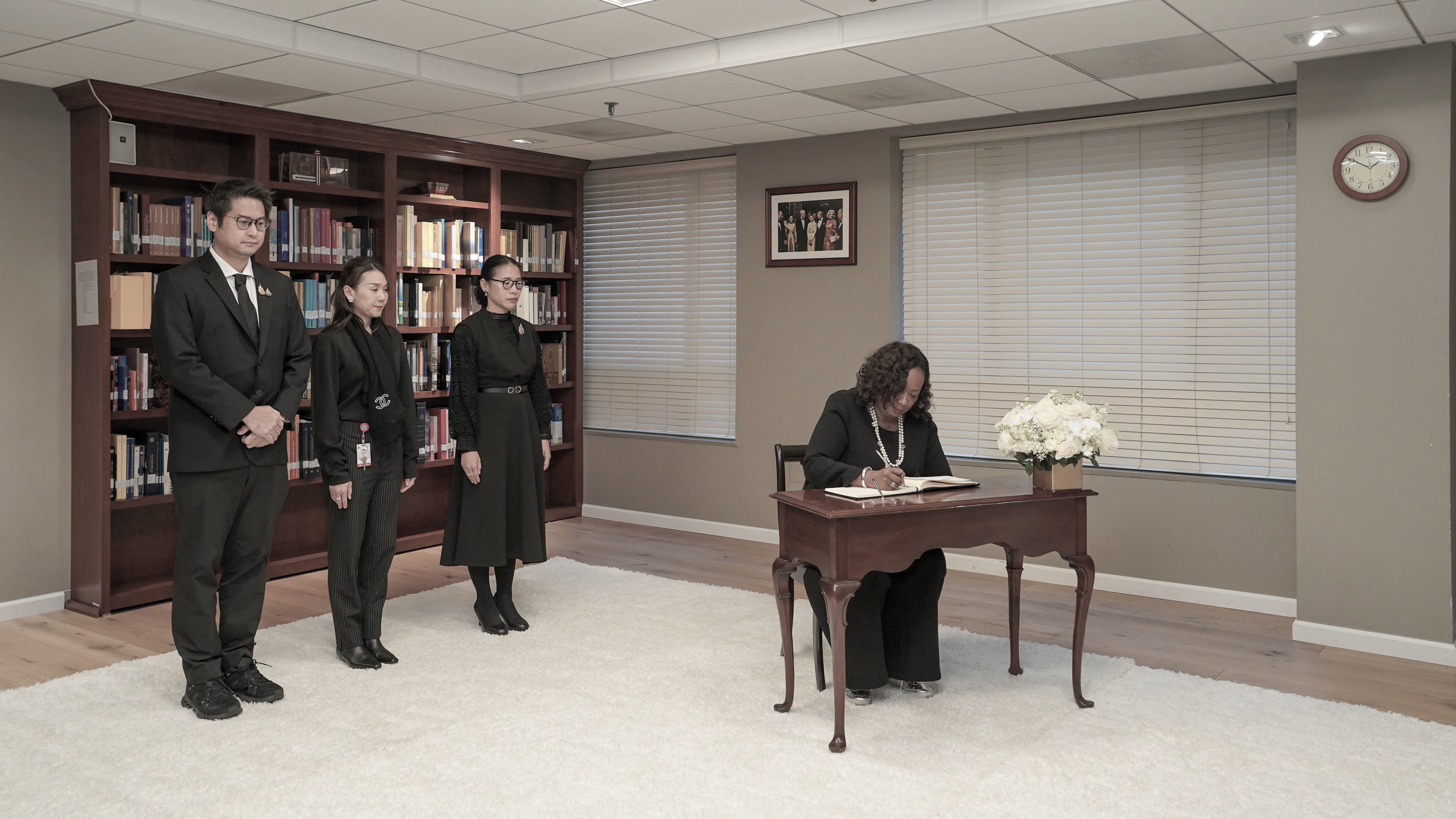 Signing of the Book of Condolences on the Passing of Her Majesty Queen  Sirikit The Queen Mother on 31 October 2025 - สถานเอกอัครราชทูต ณ  กรุงวอชิงตัน