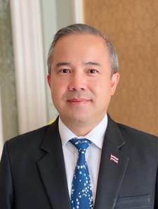 050_Mr.Singtong_Lapisatepun