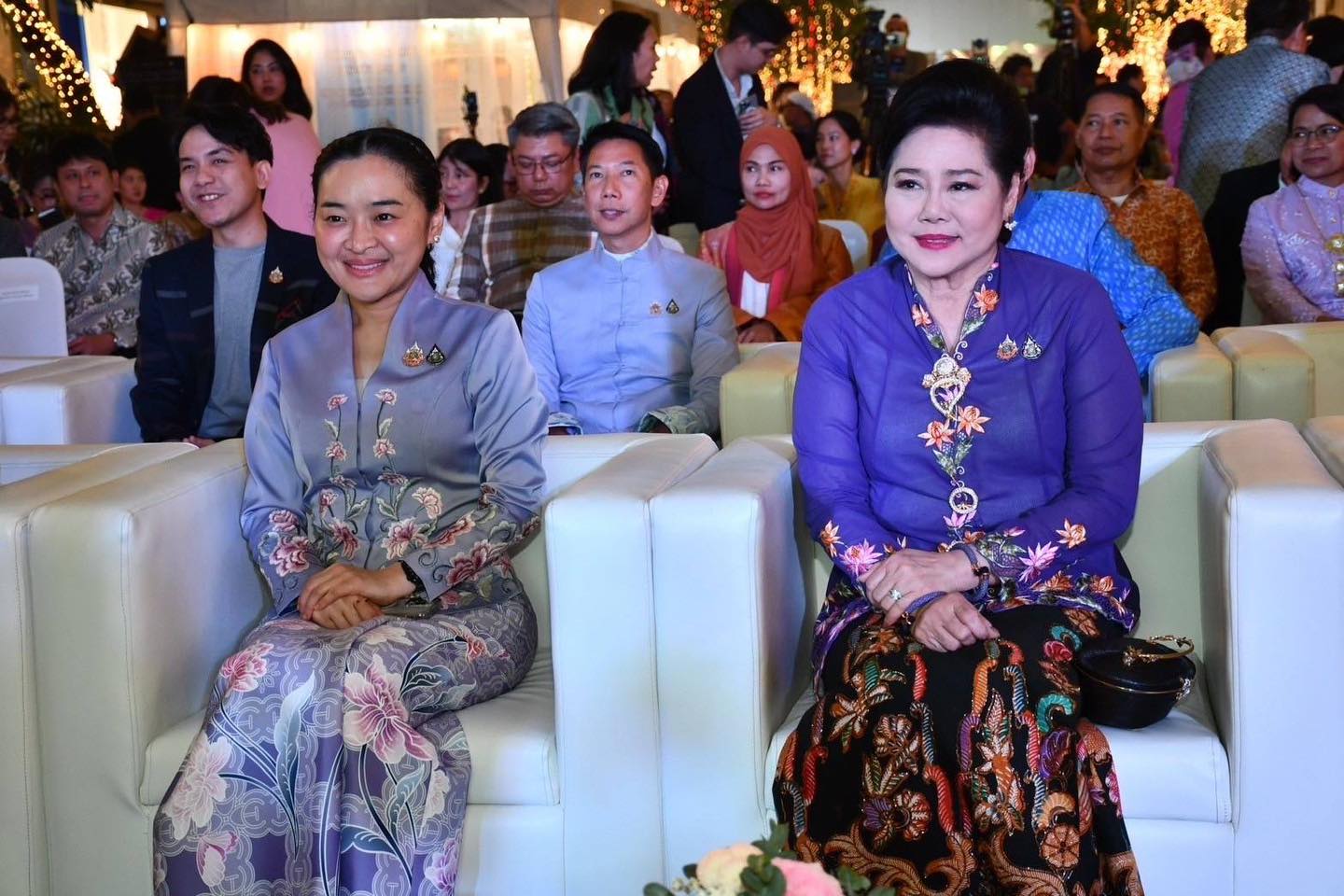 kebaya1