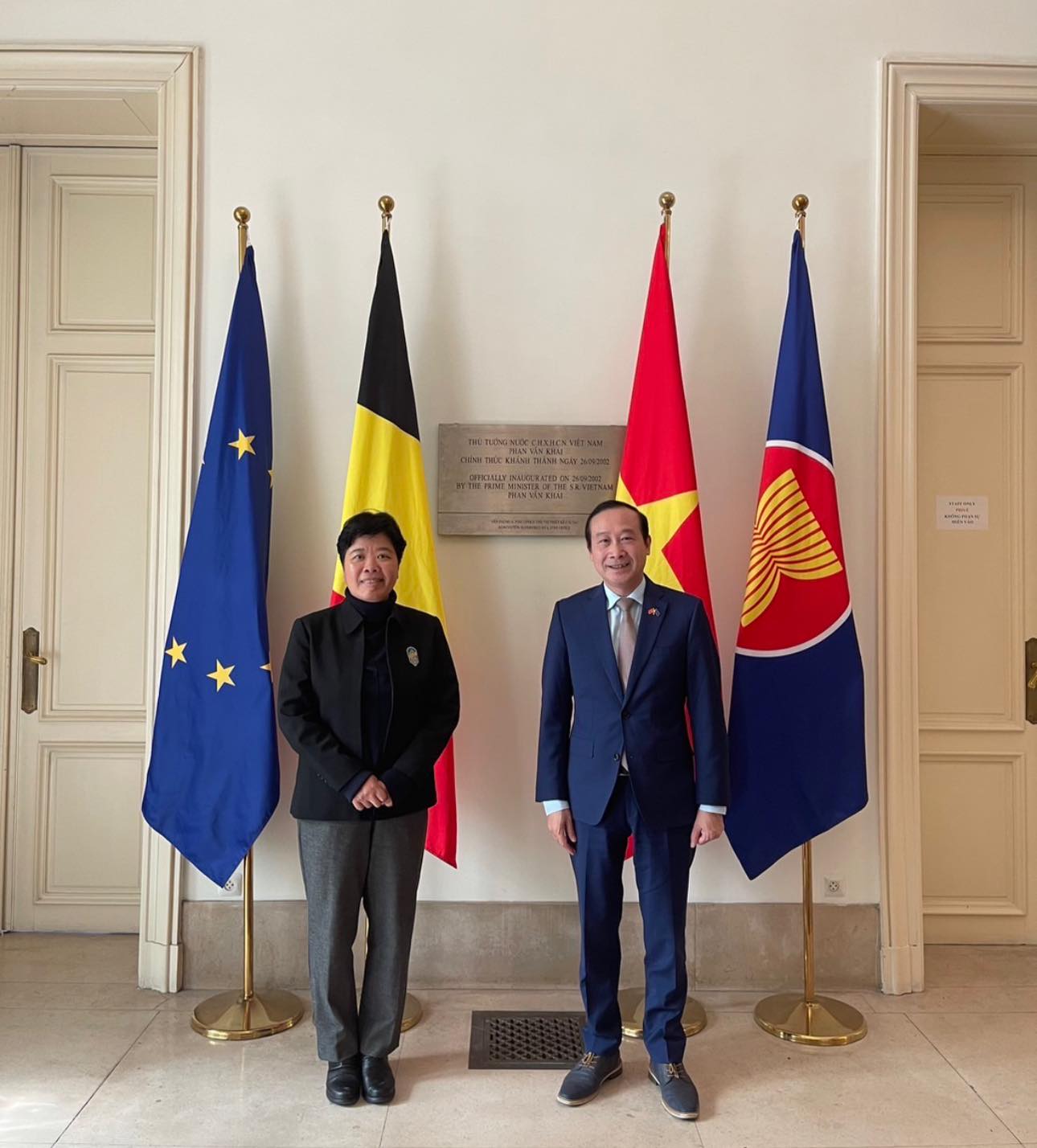 Ambassador Designate Of Thailand Paid A Courtesy Call On The Ambassador Of Vietnam To Belgium 5831