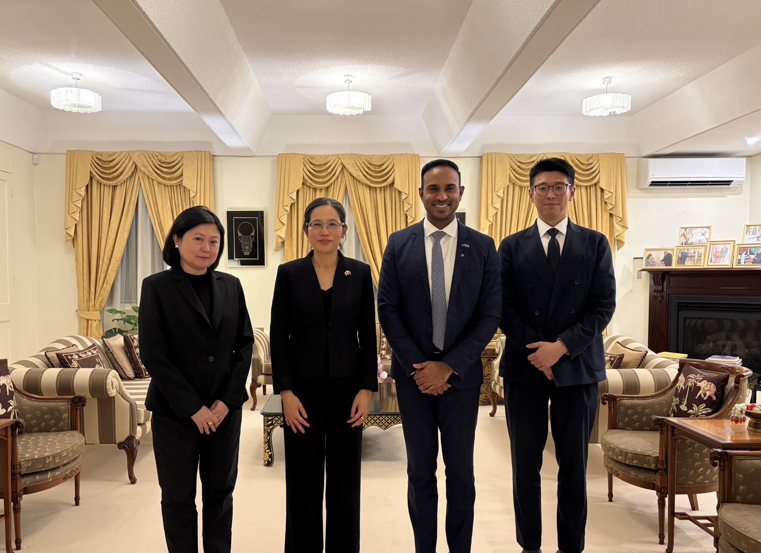 Thai Ambassador met with Mr. Leon Rebello, Federal Member for McPherson ...