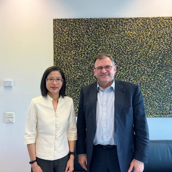 411255285_377109511367778_4474550674958148861_n-350x350