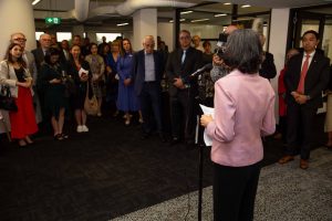 S__62218265_0-300x200