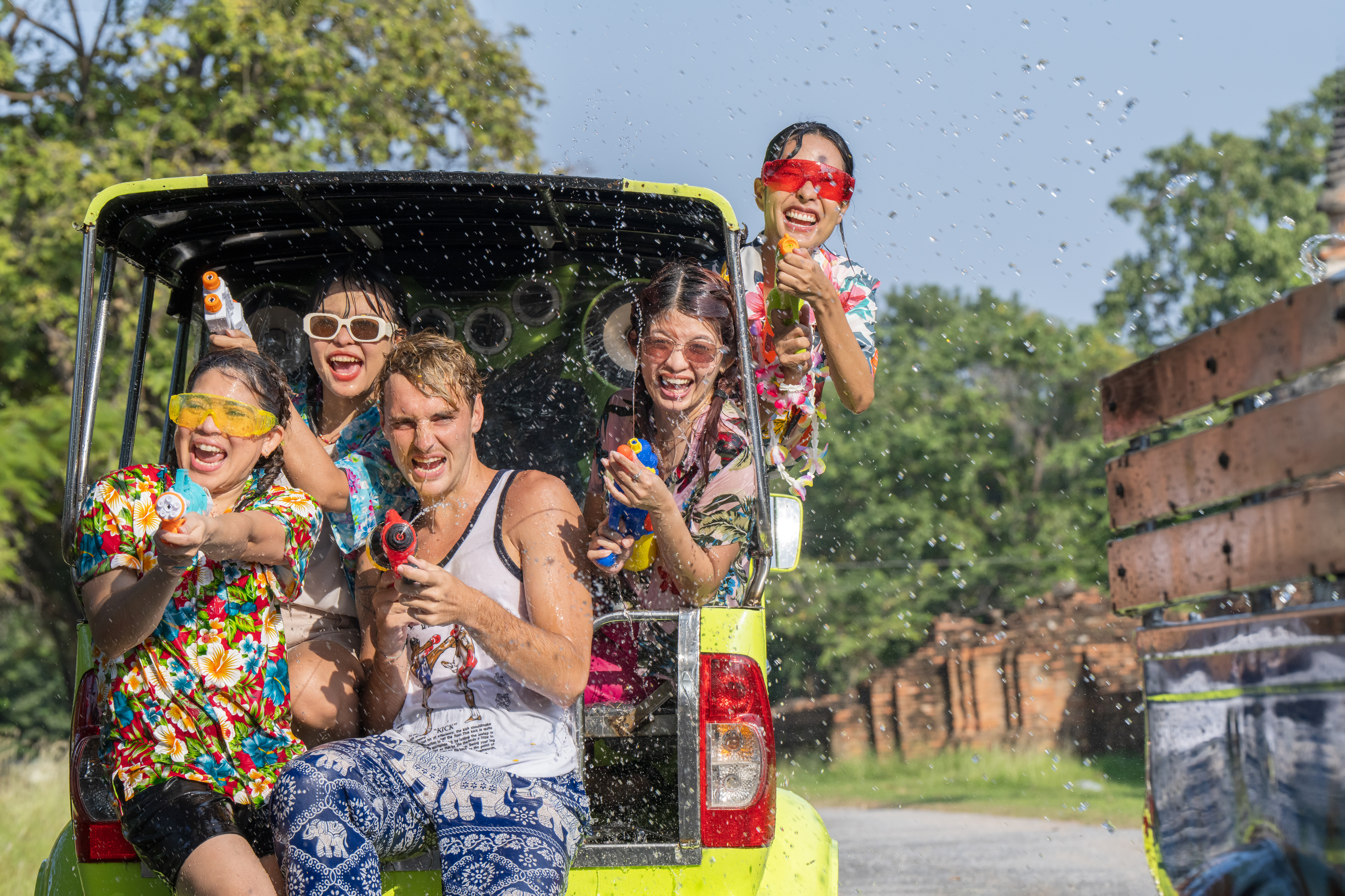 Ayutthaya-Songkran_Festival_(ประเพณีสงกรานต์)_24001580CU