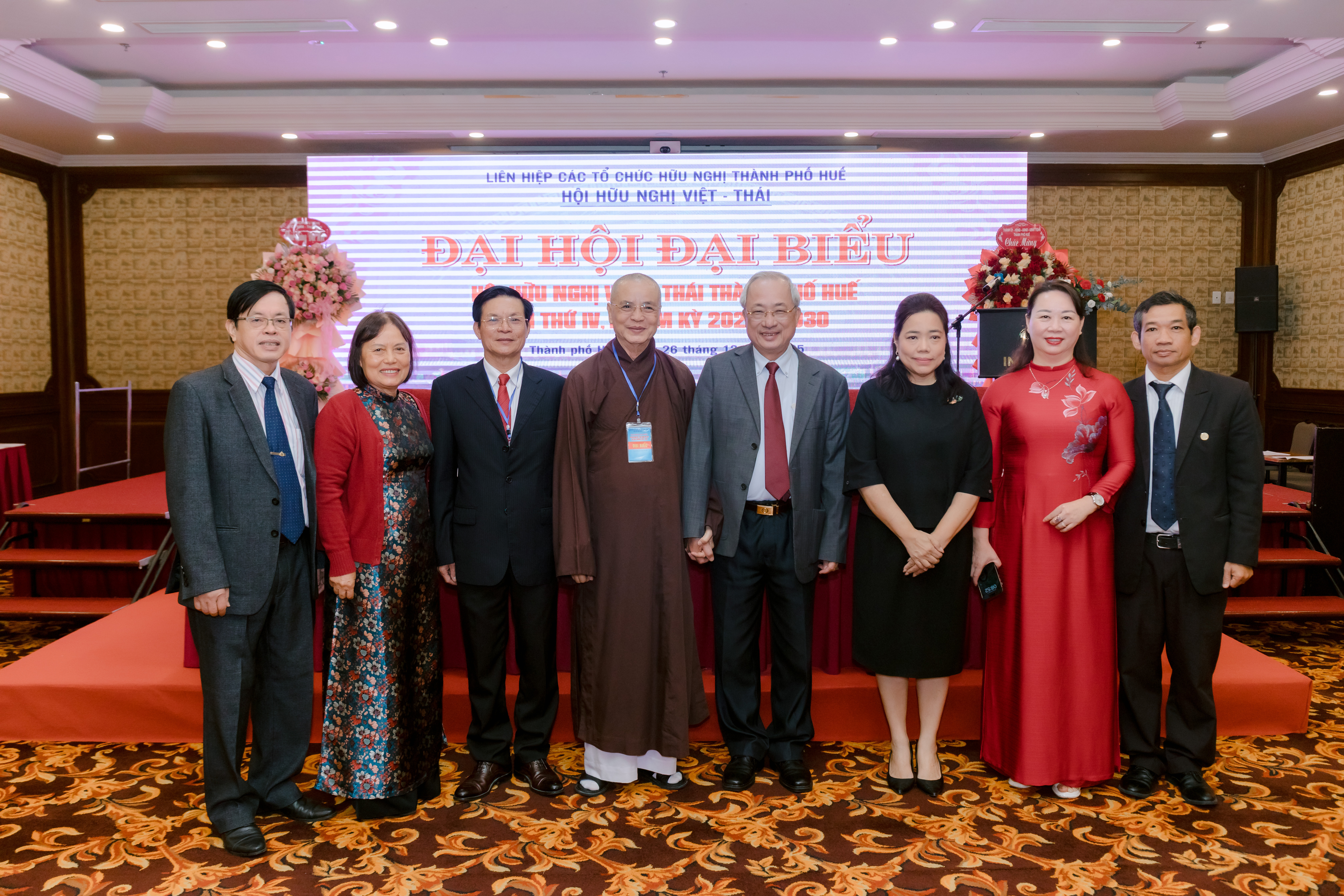 40F73751-C0BB-4065-9286-837A077FFBE7