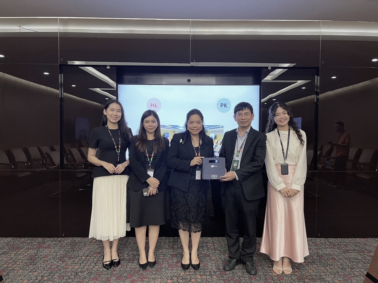 592659054_1285263653641120_3921894517824105666_n