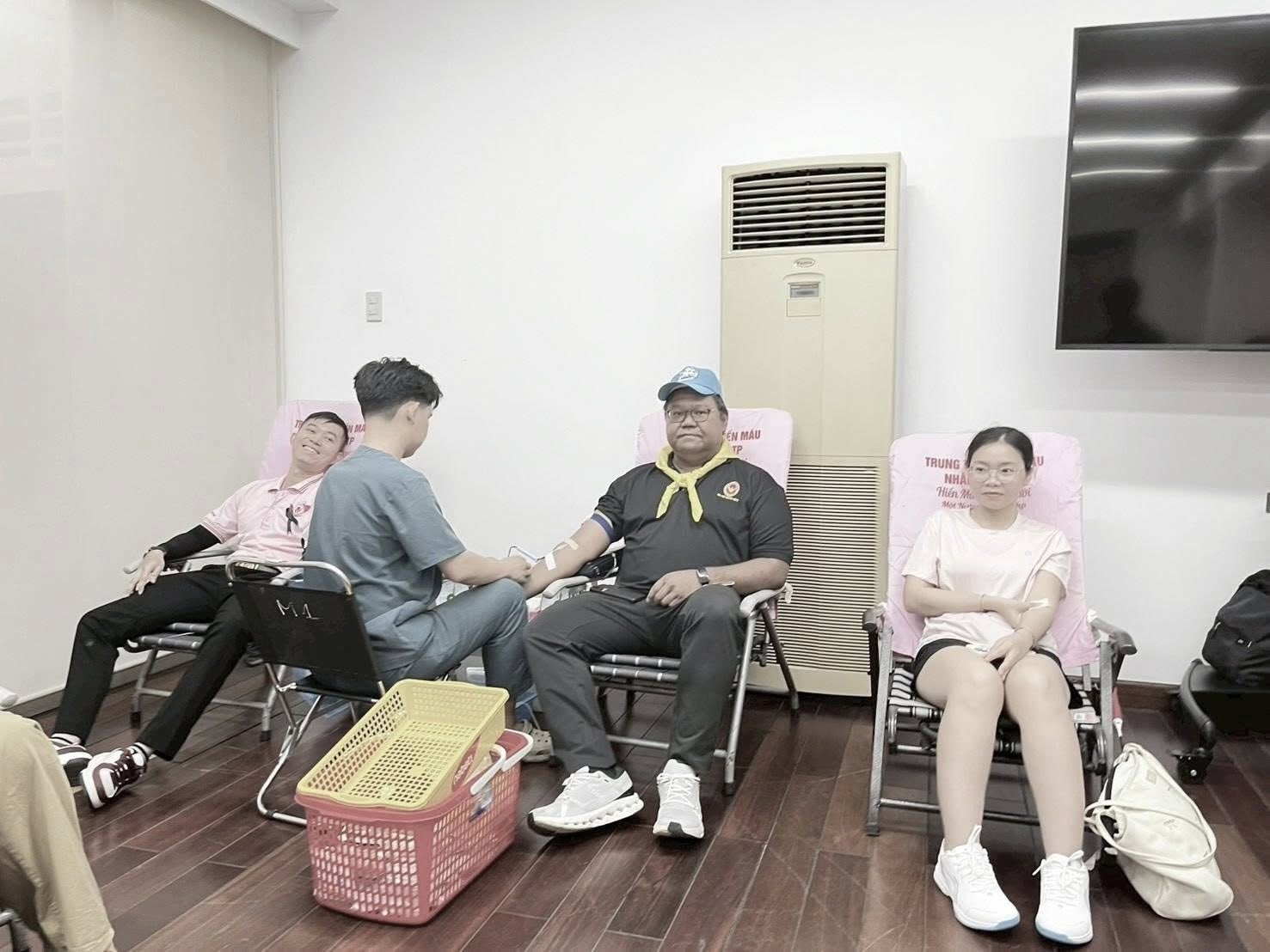 600295178_1299804695520349_6152048165419832001_n