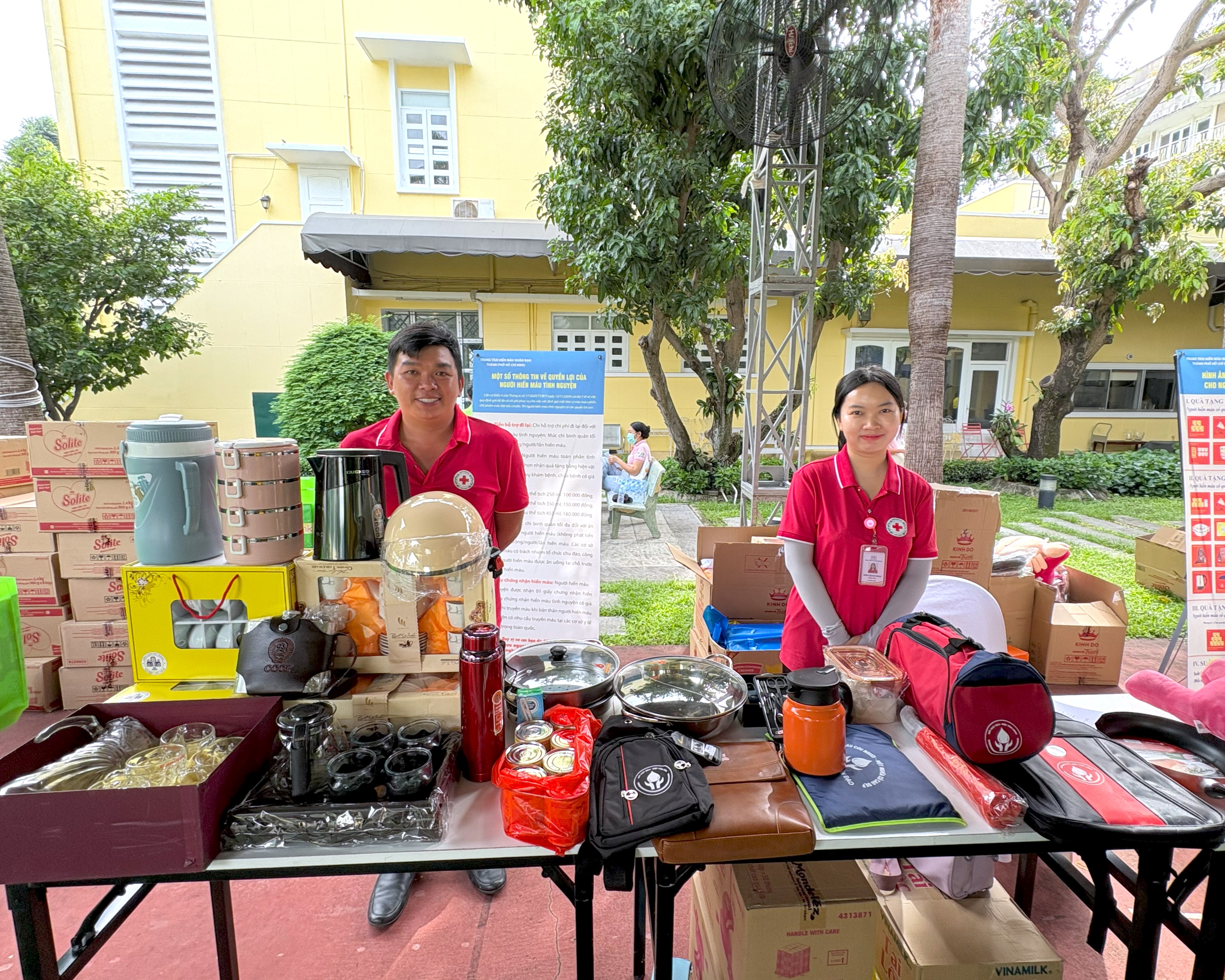 Blood_Donation_Center