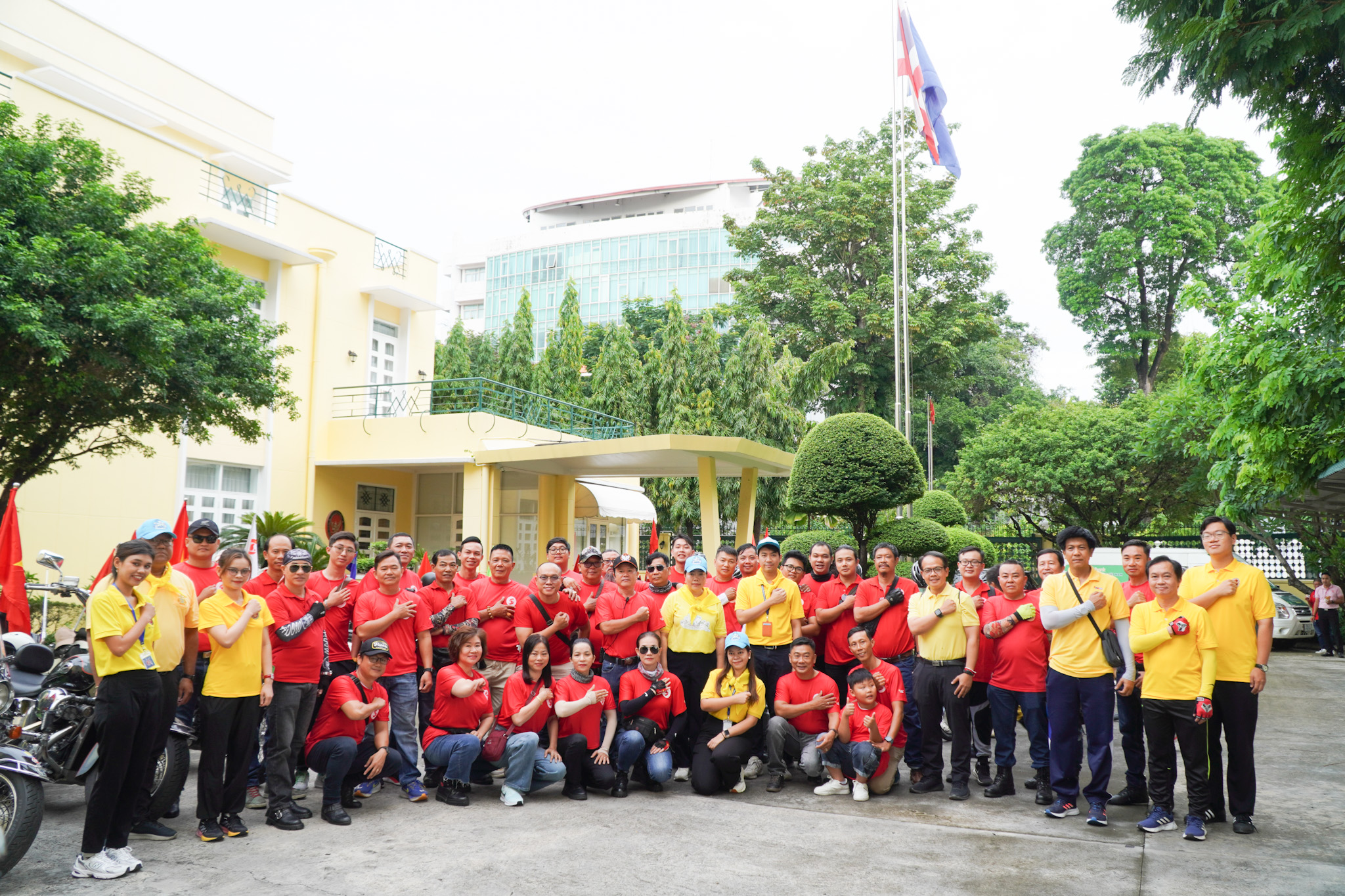 Group_photo