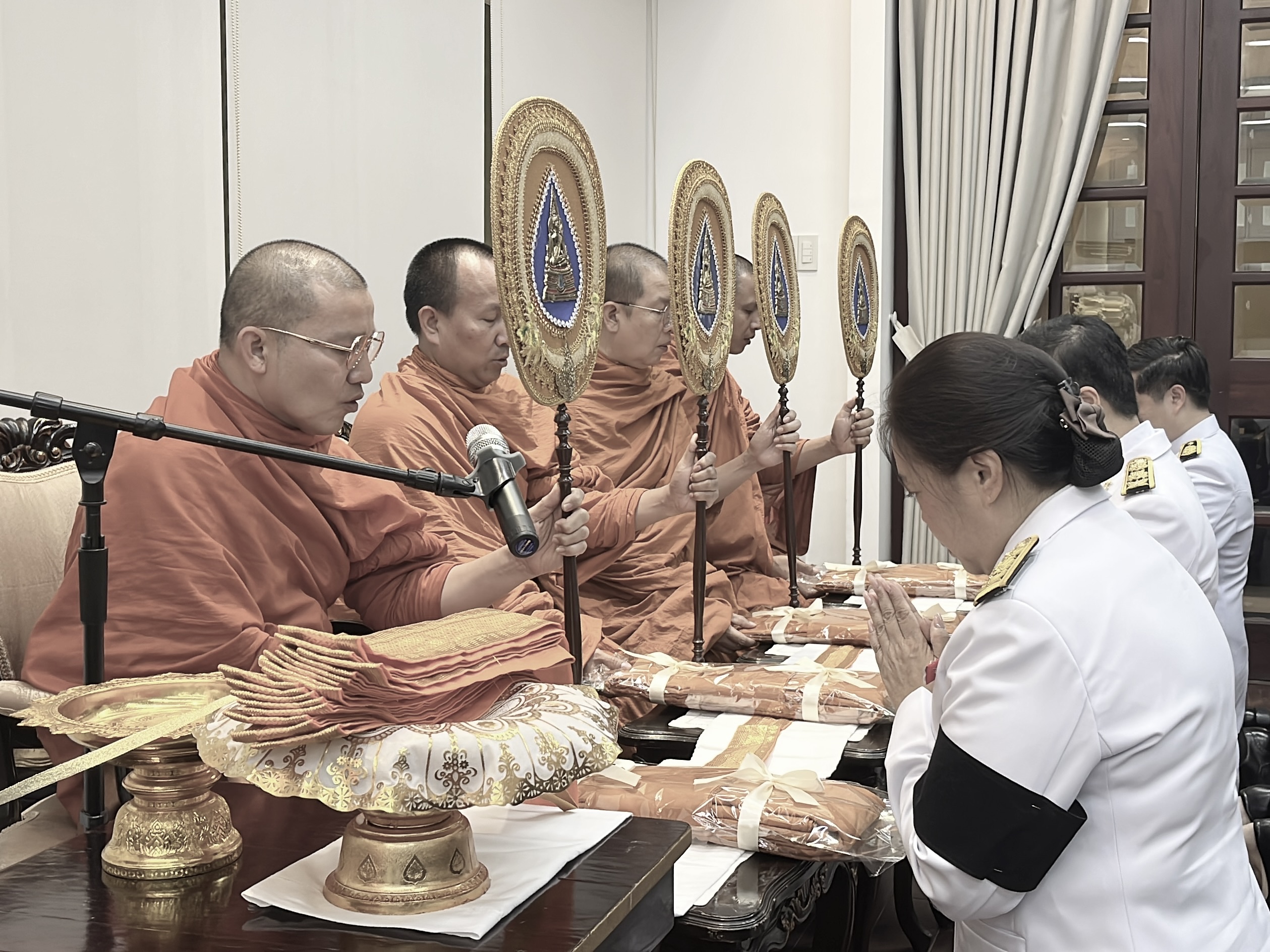 z7188743081727_ede5b74cd4c3c75b28e2f4252d44d365