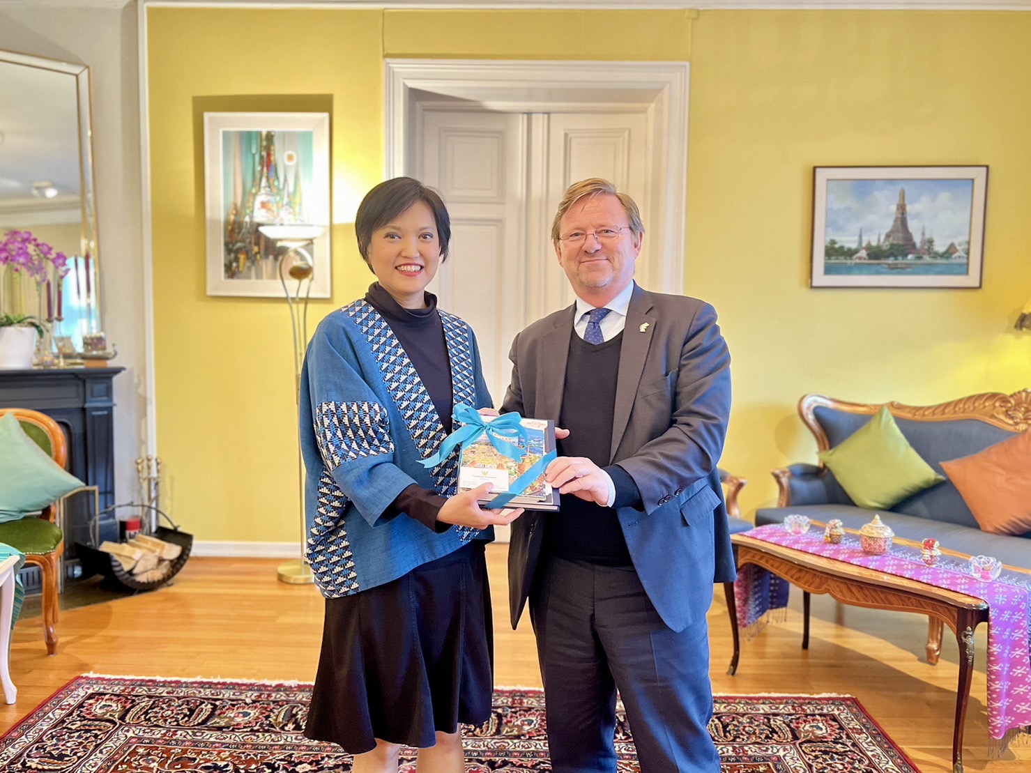 ambassador-of-thailand-to-norway-held-a-meeting-with-ambassador-of