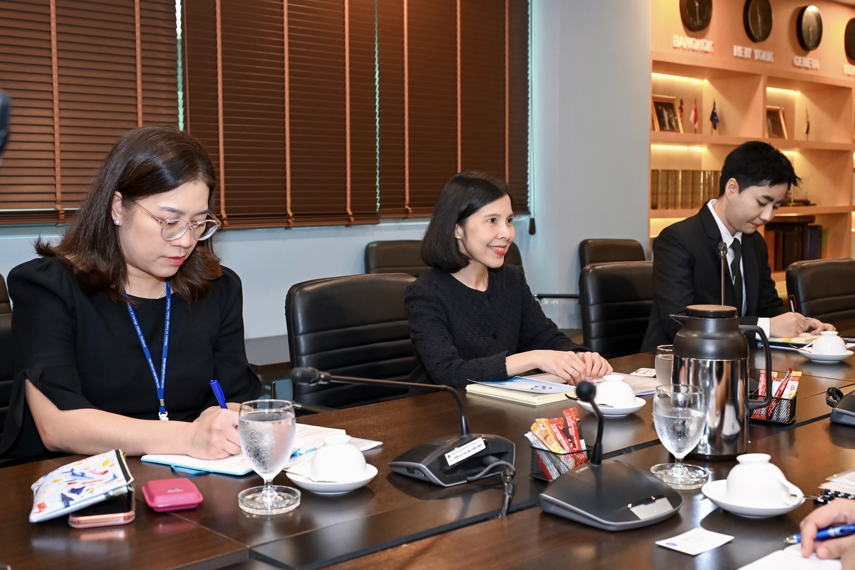 Thailand and Save the Children to Discuss Child Rights