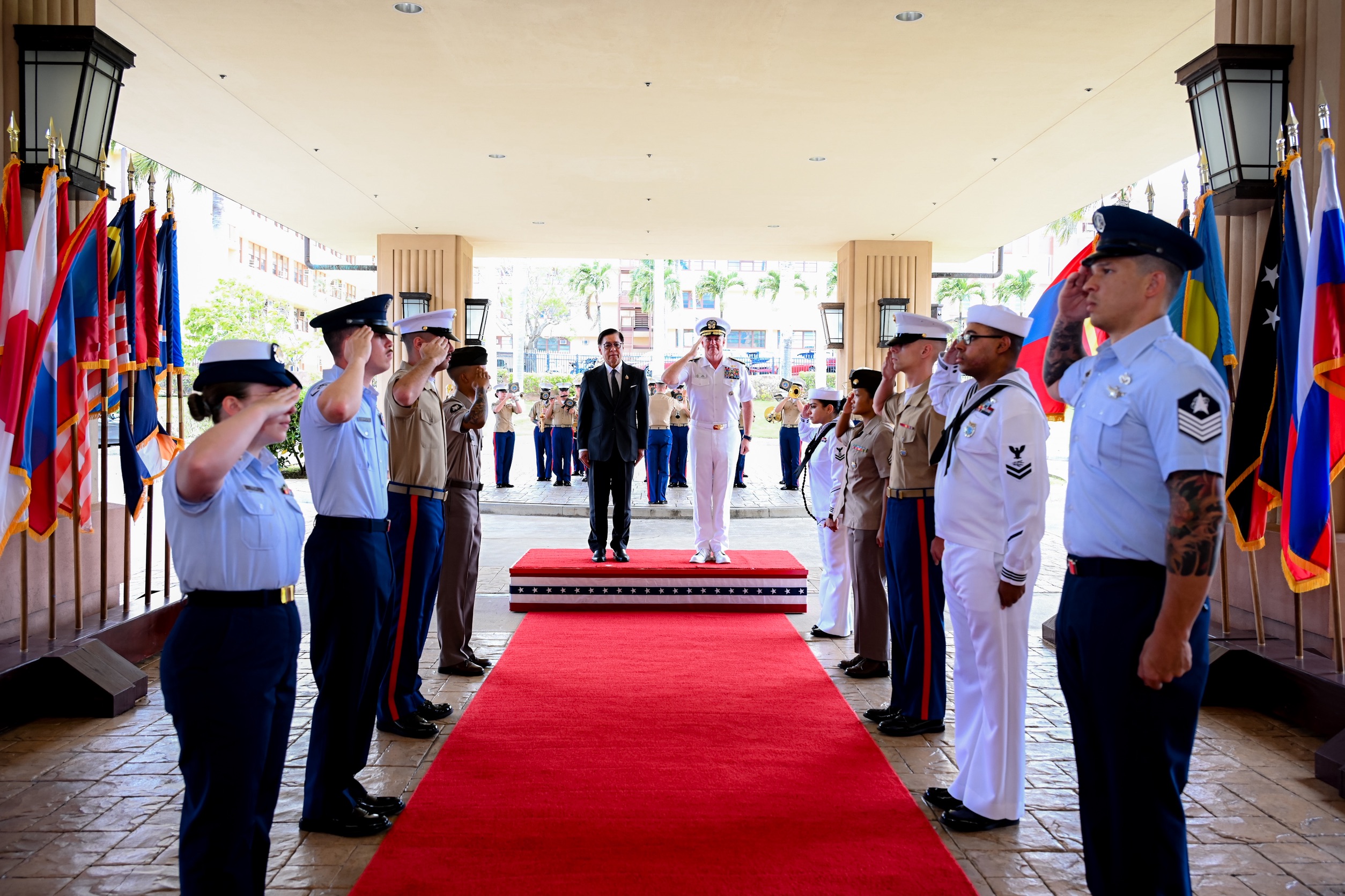 Thailand Deputy FM Meets USPACOM Commander, Boosts Ties