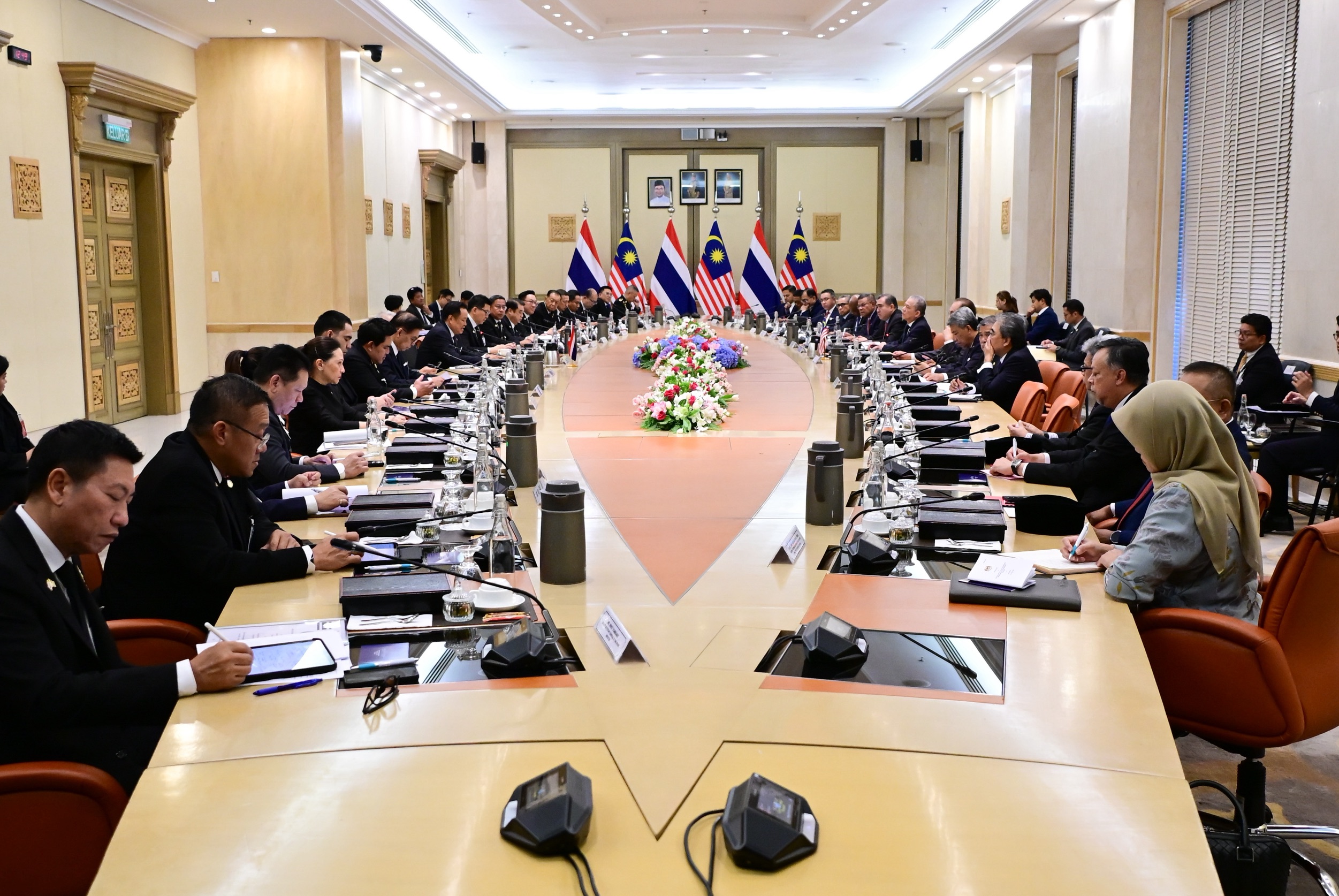 Thailand Deputy PM Meets Malaysia on Border Security, Trade