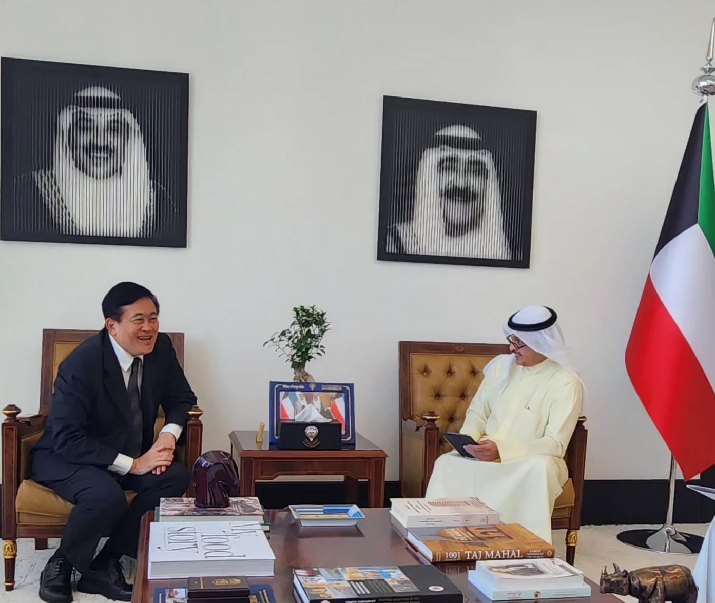 Thailand Advisor Meets Kuwaiti Envoy on ACD Cooperation