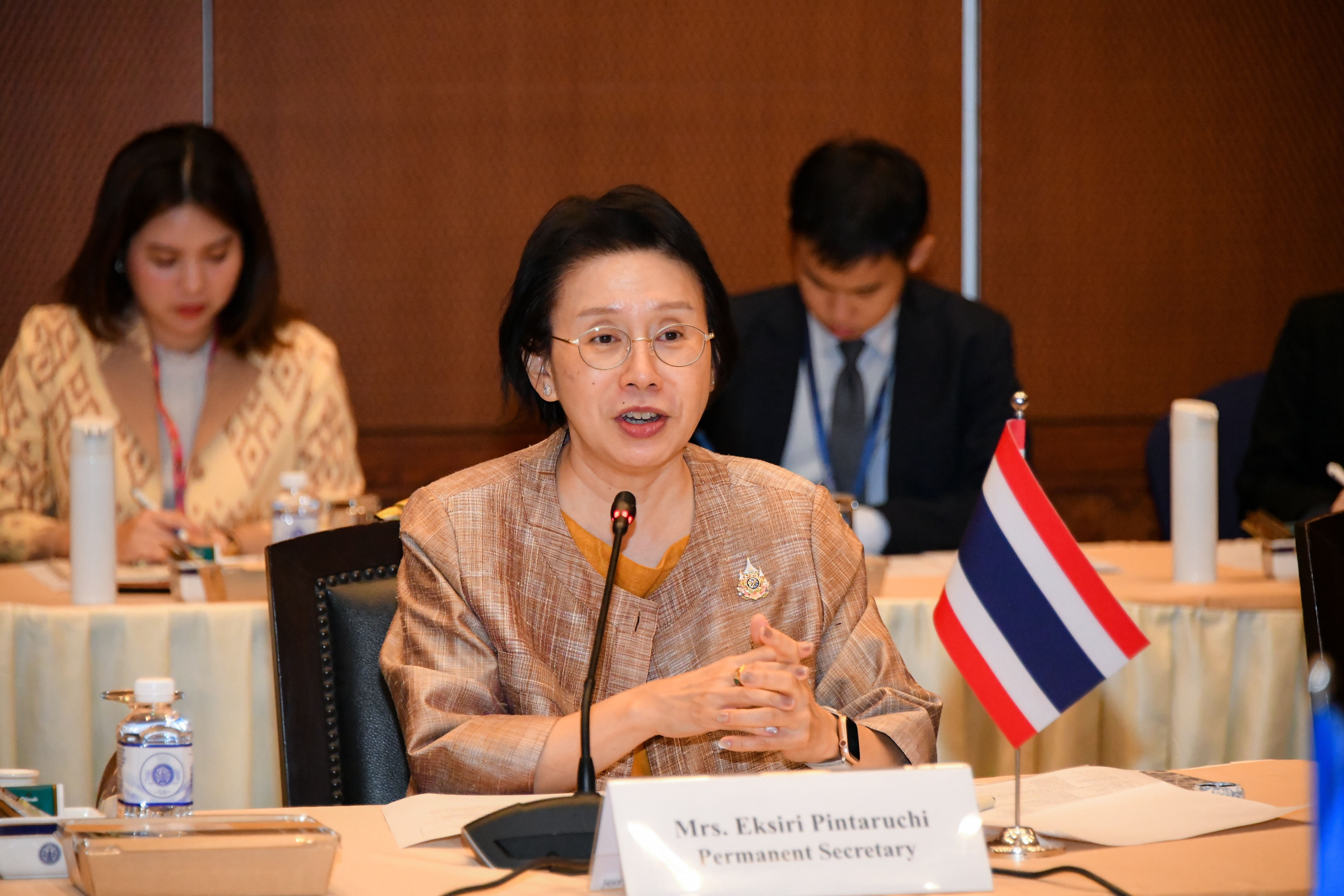 ปลัดกระทรวงการต่างประเทศพบหารือ Head of the Service for Foreign Policy ...