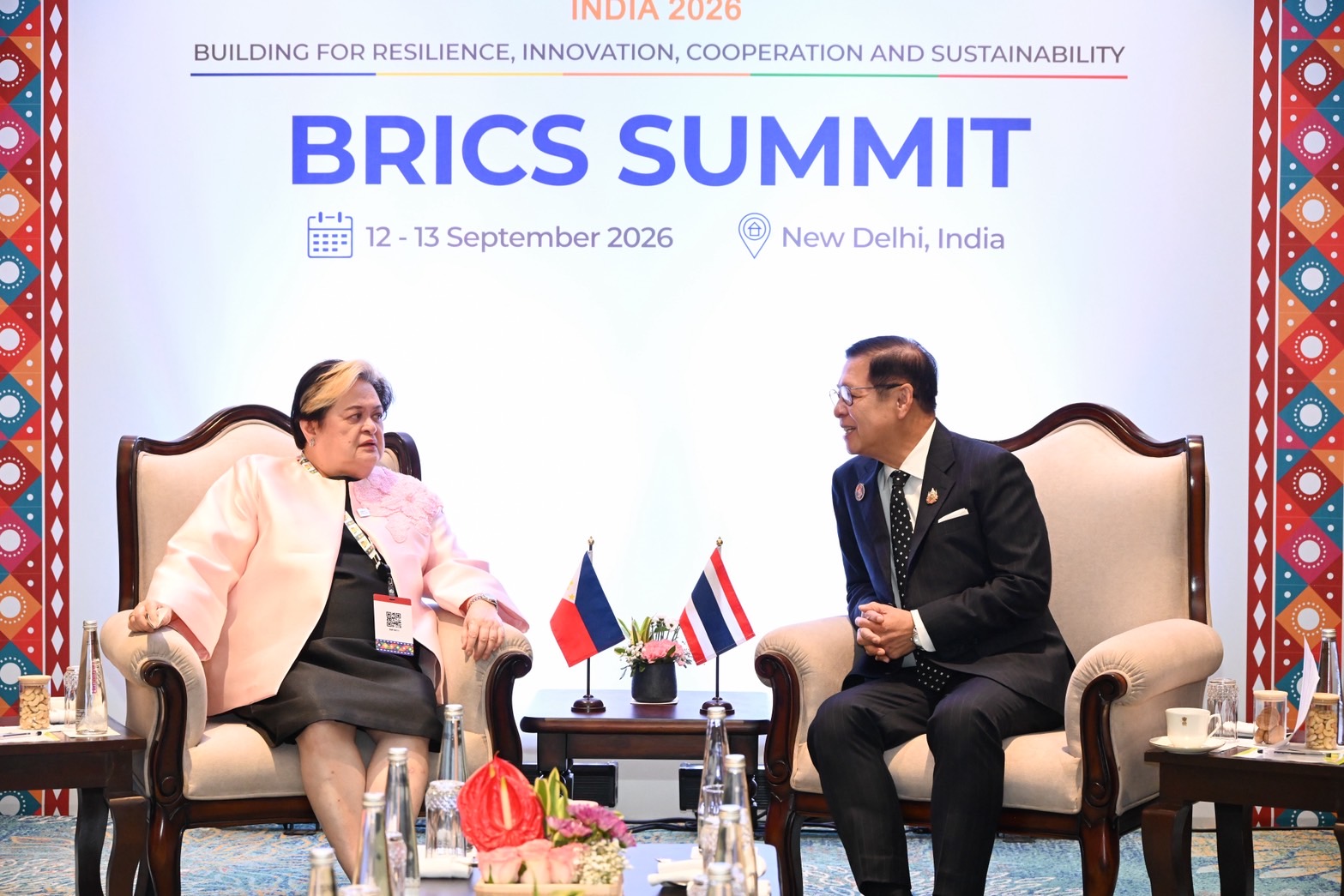 Thailand’s Phuangketkeow Meets Philippine Envoy