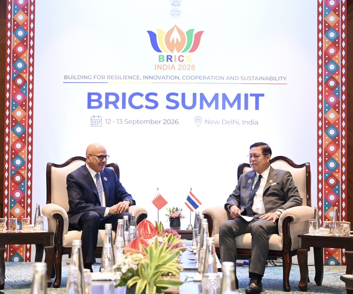 Thai FM Meets Bahraini Counterpart in New Delhi