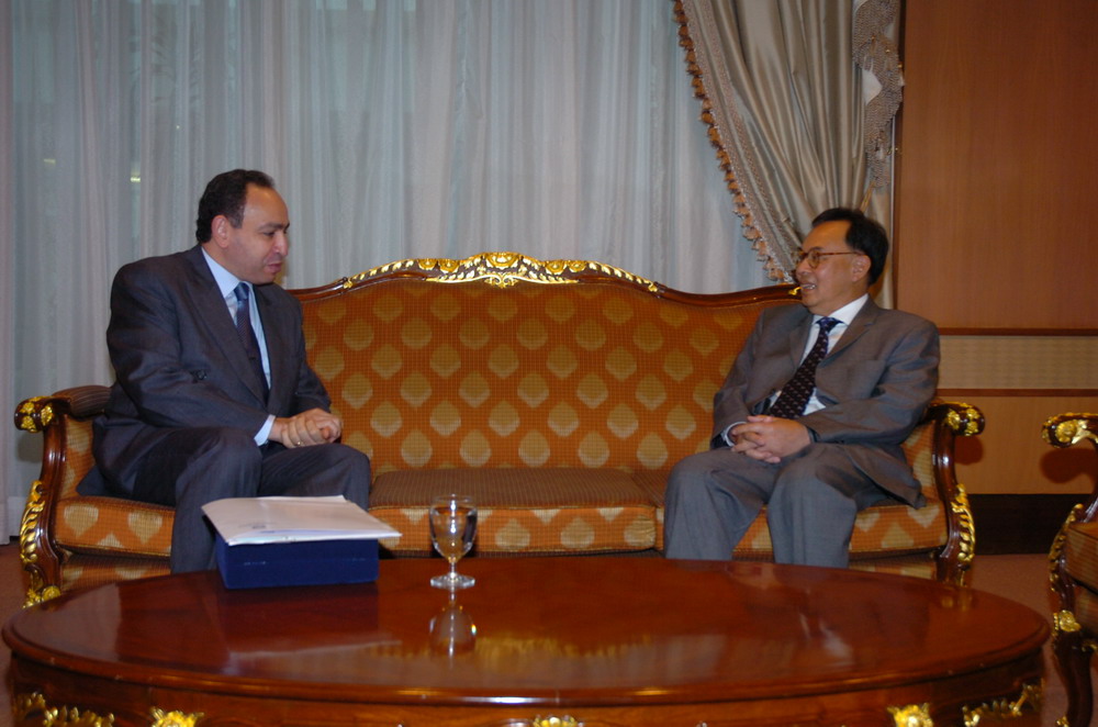 On 1 May 2009 Mr Mohamed Ashraf Mohamed Kamal El Kholy Ambassador Of