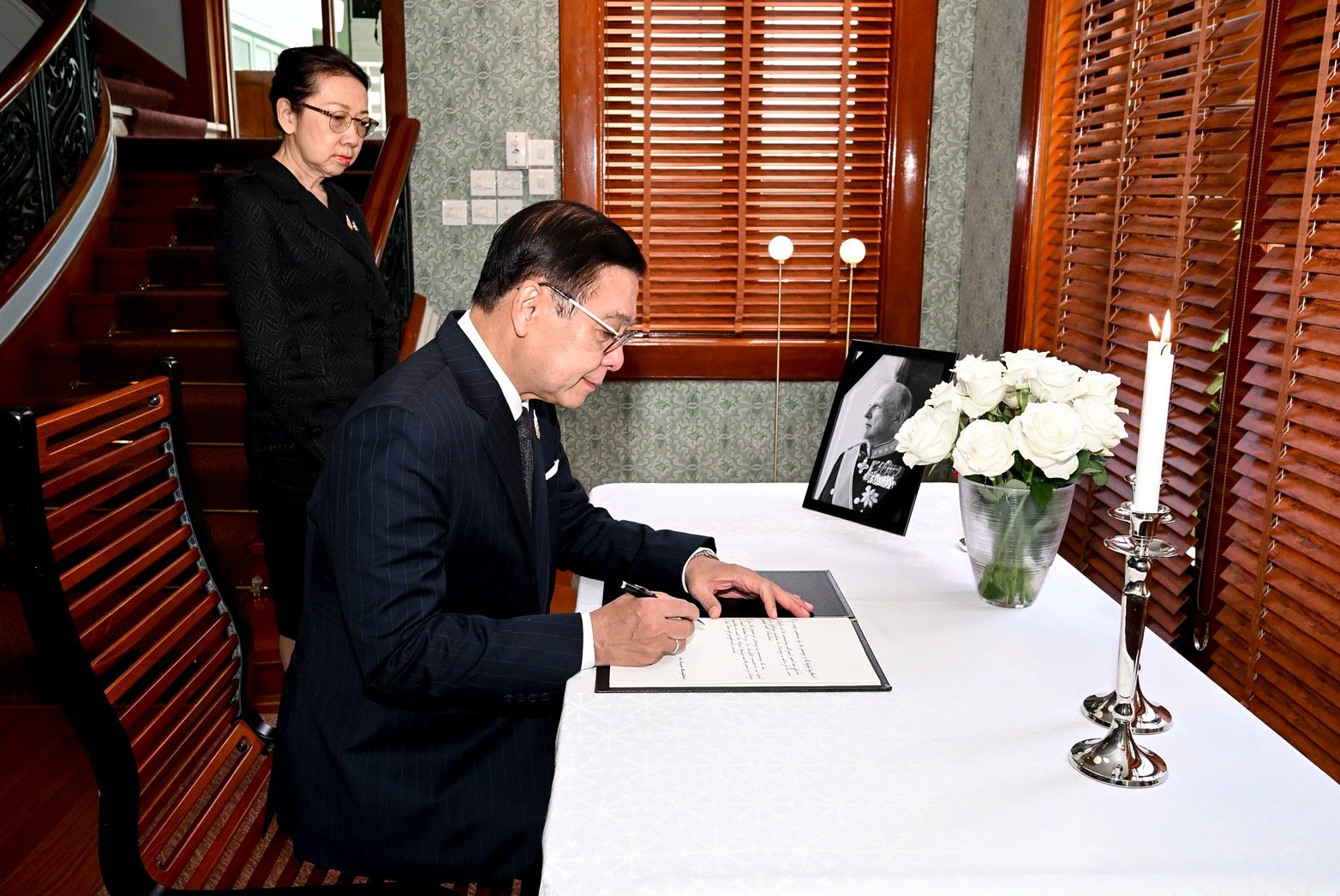 Deputy Prime Minister Pays Condolences to Norwegian Monarch