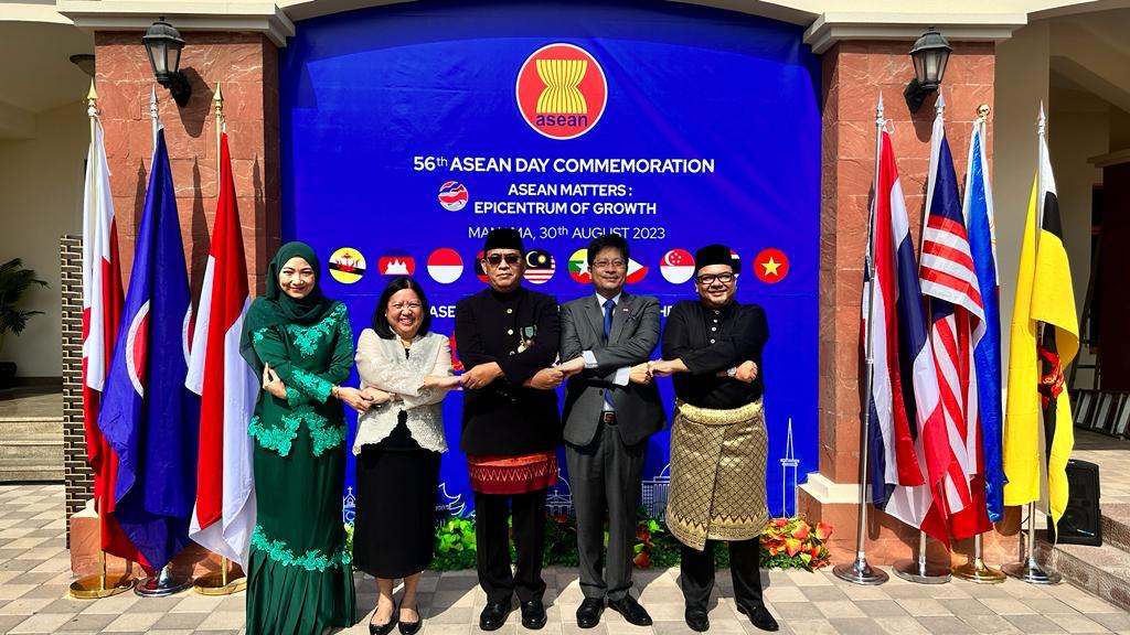 ASEAN Flag-Hoisting Ceremony in Bahrain - สถานเอกอัครราชทูต ณ กรุงมานามา