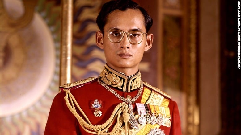 Birthday Renderings Of King Bhumibol Adulyadej สถานกงสุลใหญ่ ณ เมืองการาจี 3236