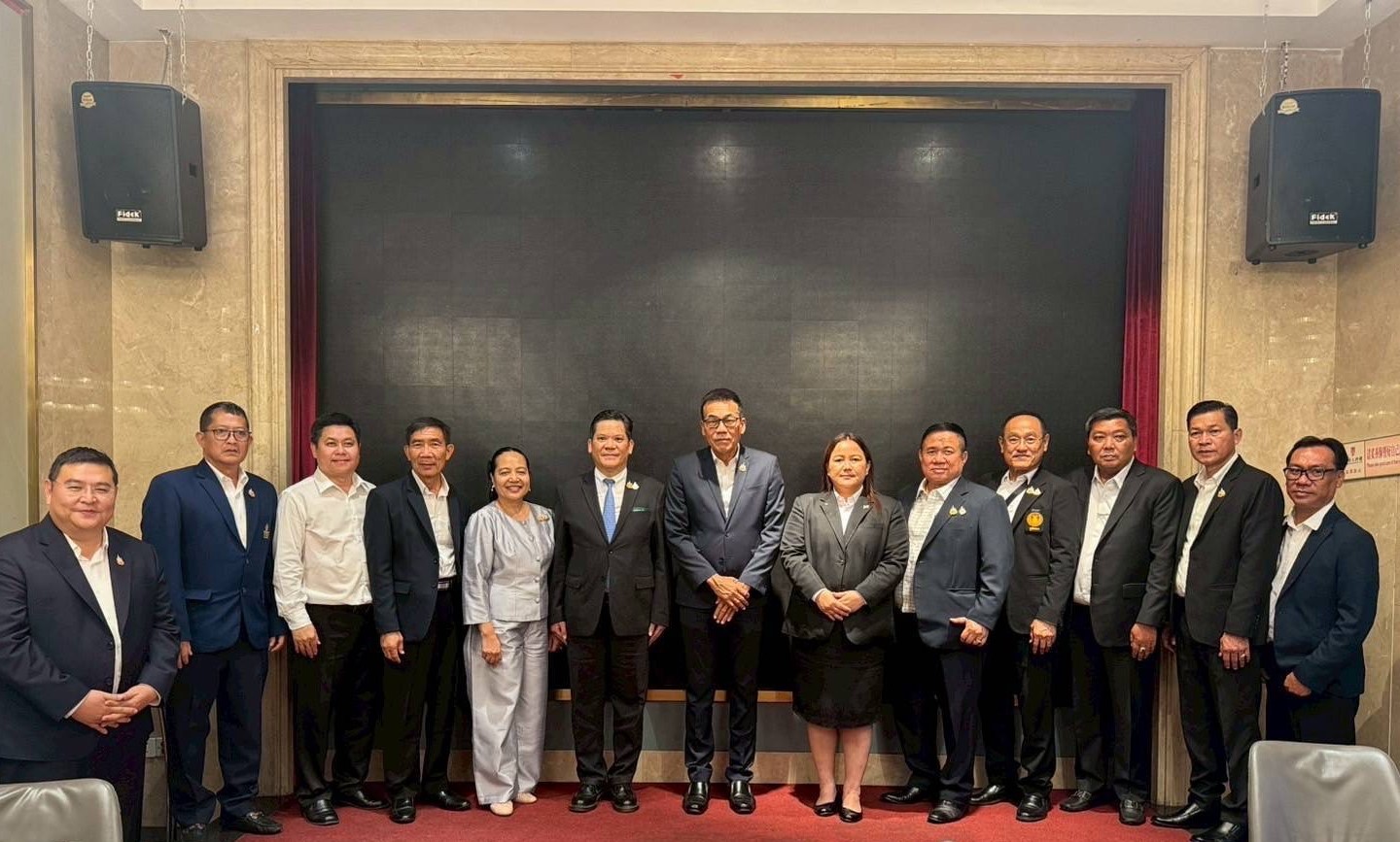 กมธ_สิ่งแวดล้อม