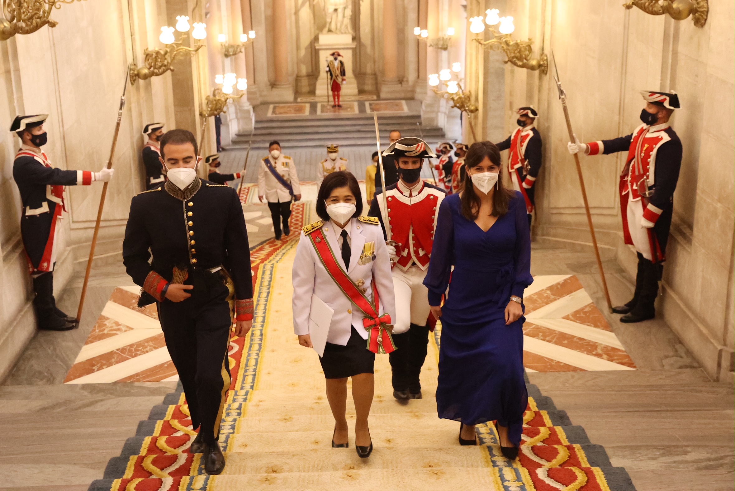 เอกอัครราชทูต ณ กรุงมาดริดถวายพระราชสาส์นตราตั้งต่อสมเด็จพระราชาธิบดีเฟลีเปที่  6 แห่งสเปน - Royal Thai Embassy, Madrid, Spain