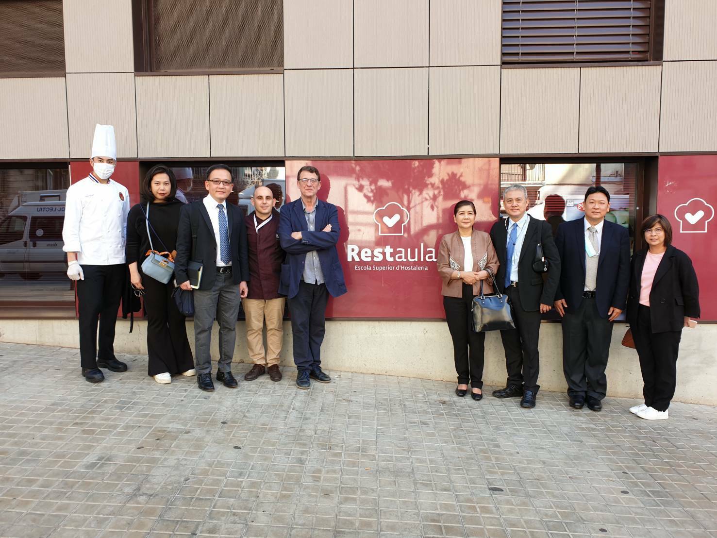 Royal Thai Embassy, Madrid organized an activity to promote the