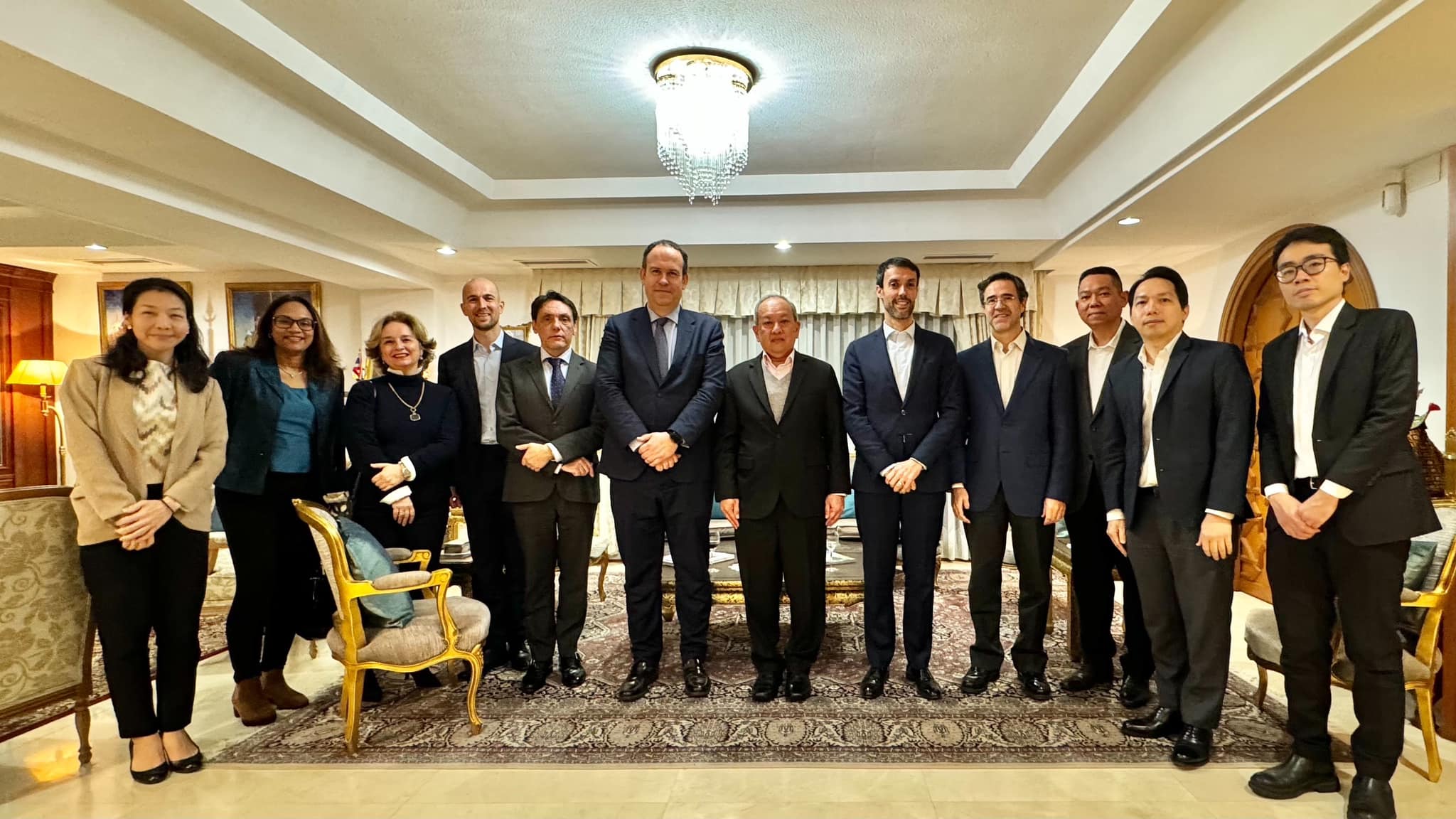 Ambassador of Thailand to Spain hosted a dinner in honor of senior ...