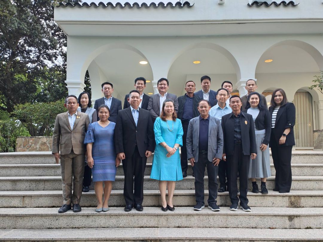 Royal Thai Embassy in Madrid welcomed the high-level executives of the ...