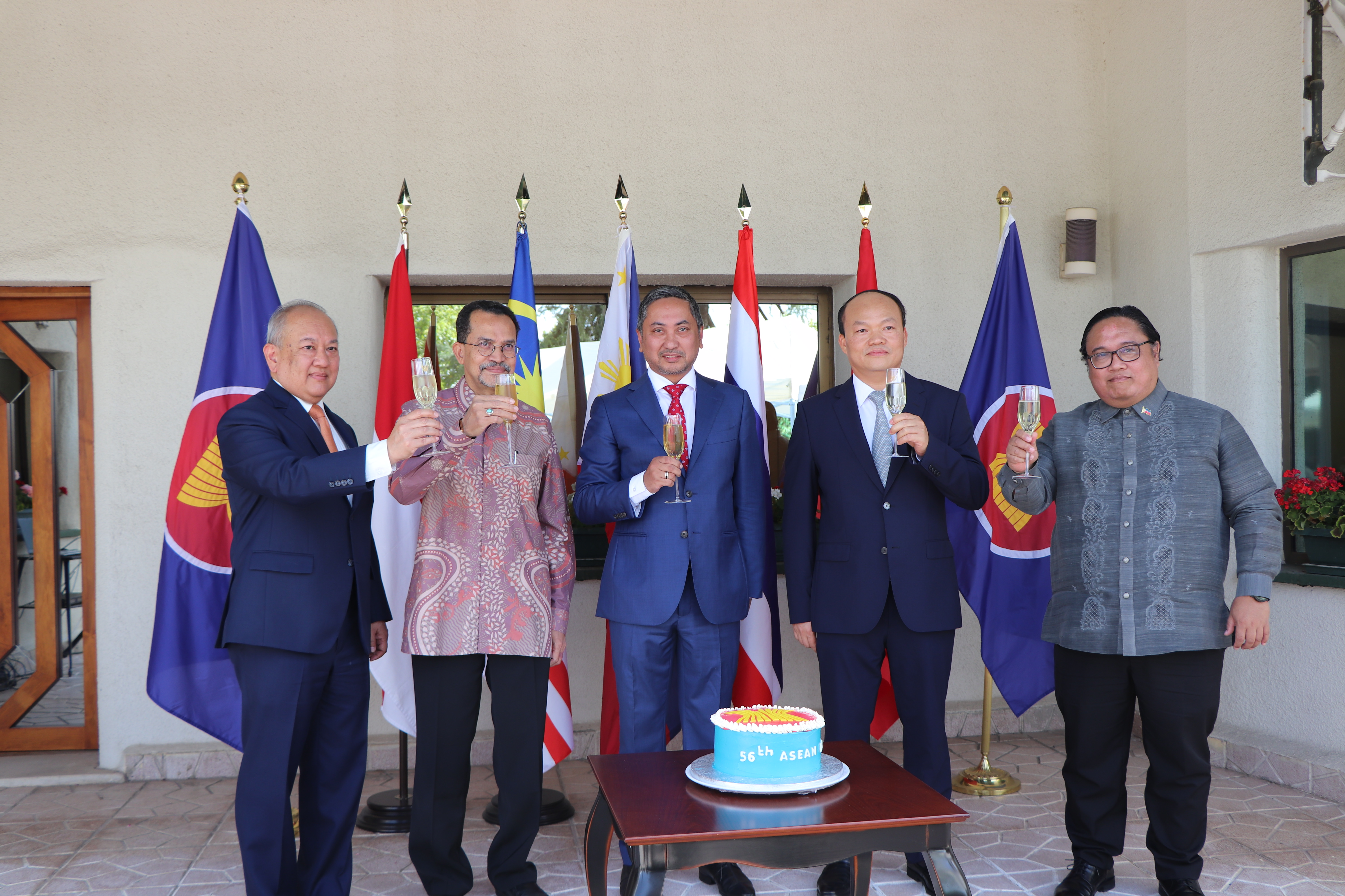 ASEAN Committee in Madrid held an ASEAN flag-raising ceremony and ...